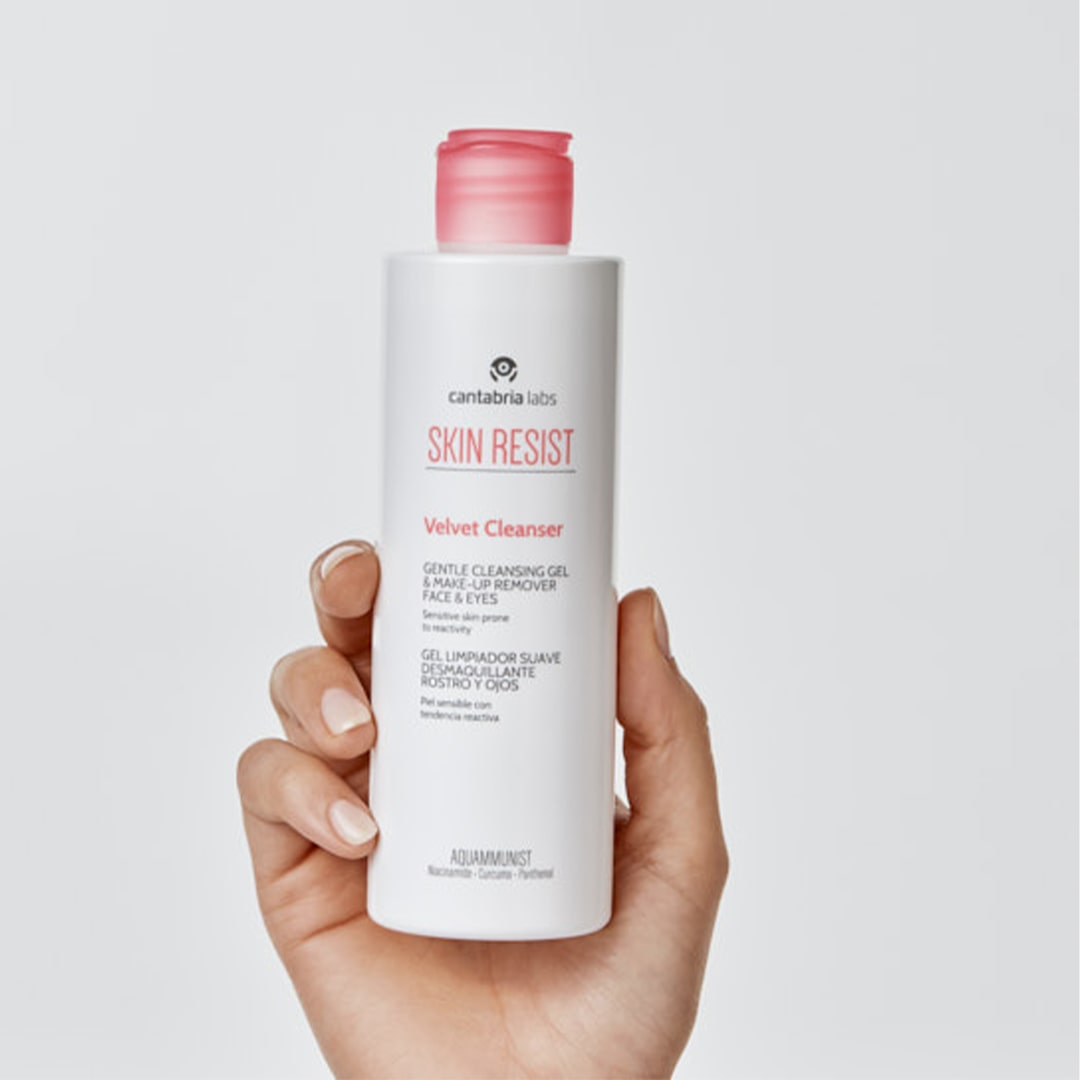 Оксамитовий гель для очищення чутливої шкіри Cantabria Labs Skin Resist Velvet Cleanser - Зображення 2