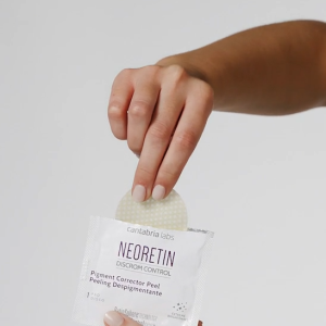 Освітлюючий пілінг в дисках Cantabria Labs NEORETIN discrom control pigment peel pads