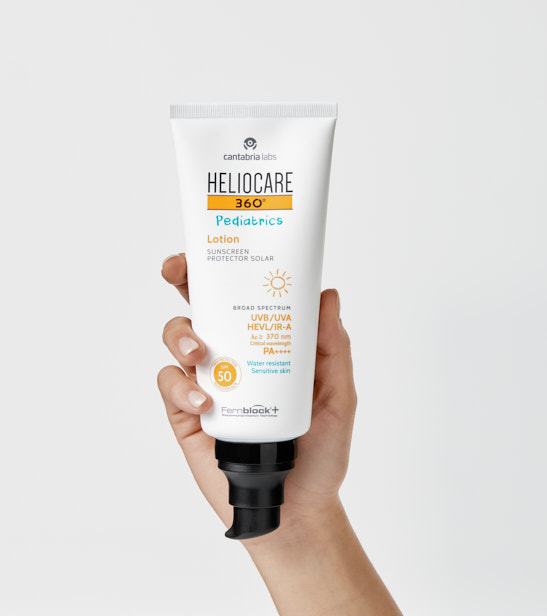 Дитячий сонцезахисний лосьон SPF 50+ Cantabria Labs HELIOCARE 360º Pediatrics Lotion Sunscreen SPF 50+ - Зображення 4