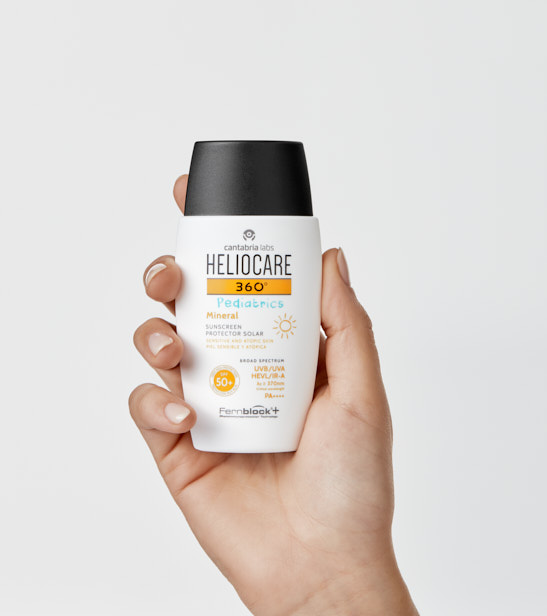 Дитячий мінеральний сонцезахисний гель-крем SPF 50+ Cantabria Labs HELIOCARE 360º Pediatrics Mineral SPF 50+ - Зображення 4
